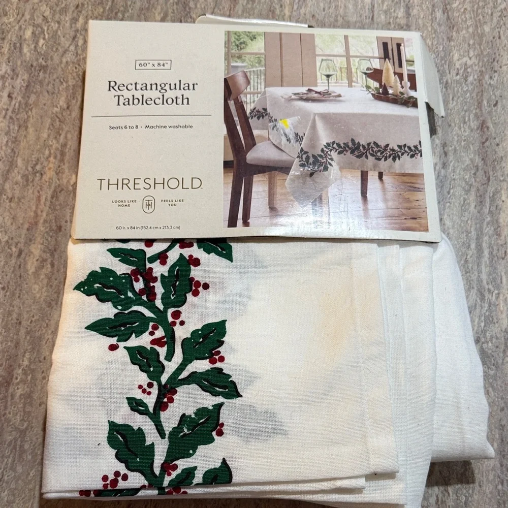 NEW Holiday Tablecloth